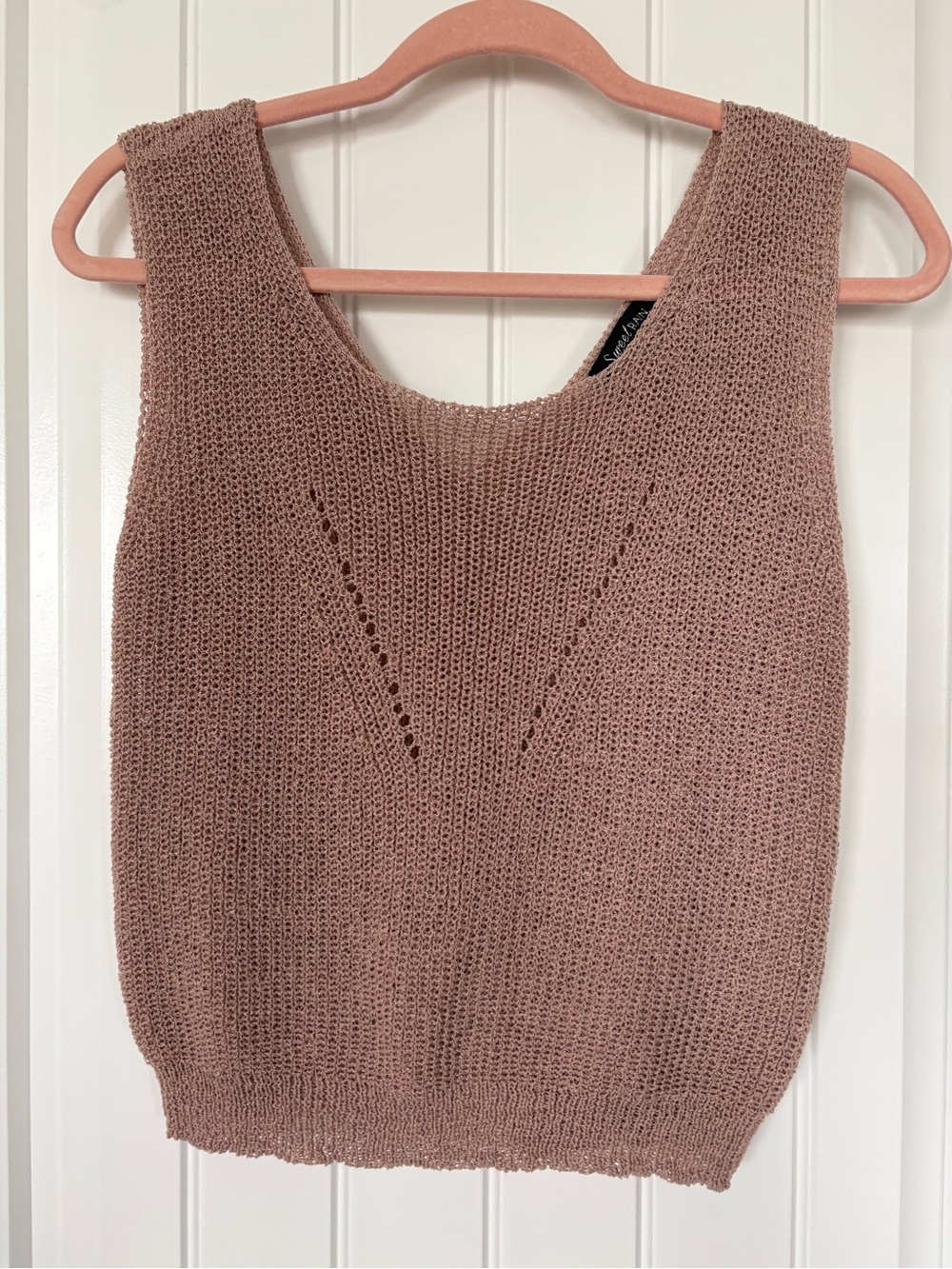 Sweat Rain dusty mauve-pink open-knit cropped tank top button down back Size M